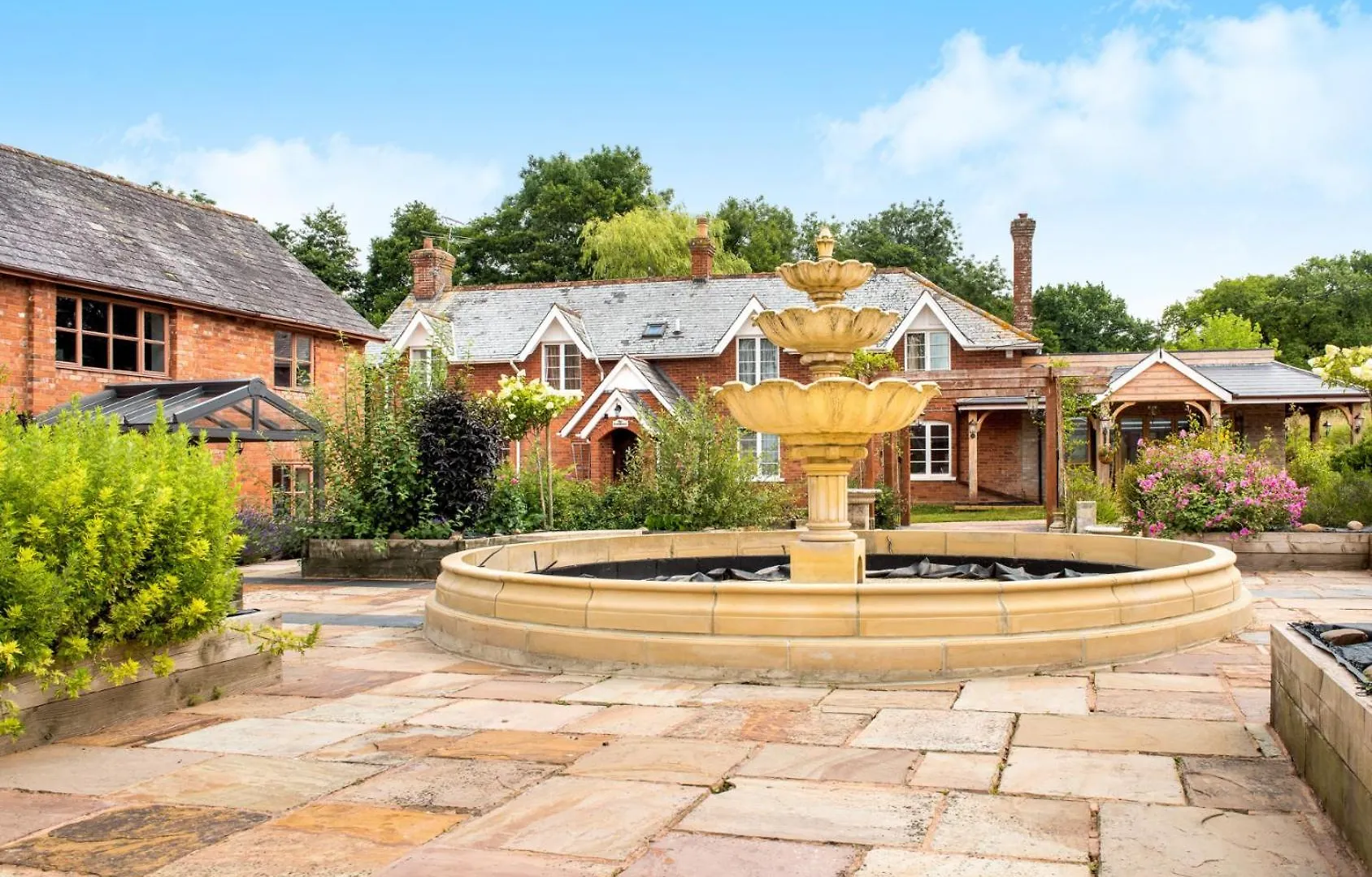 Cob Barn - Great Houndbeare Farm Holiday Cottages Aylesbeare
