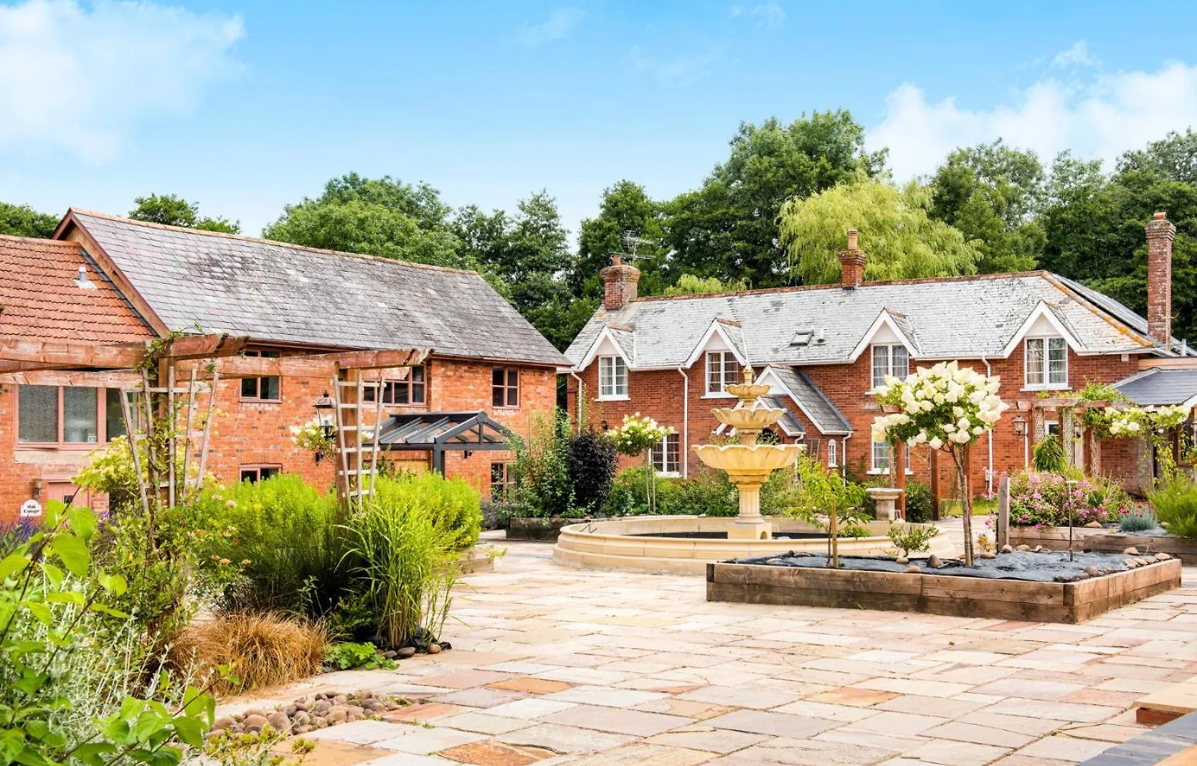 Cob Barn - Great Houndbeare Farm Holiday Cottages Aylesbeare 0*,  Wielka Brytania
